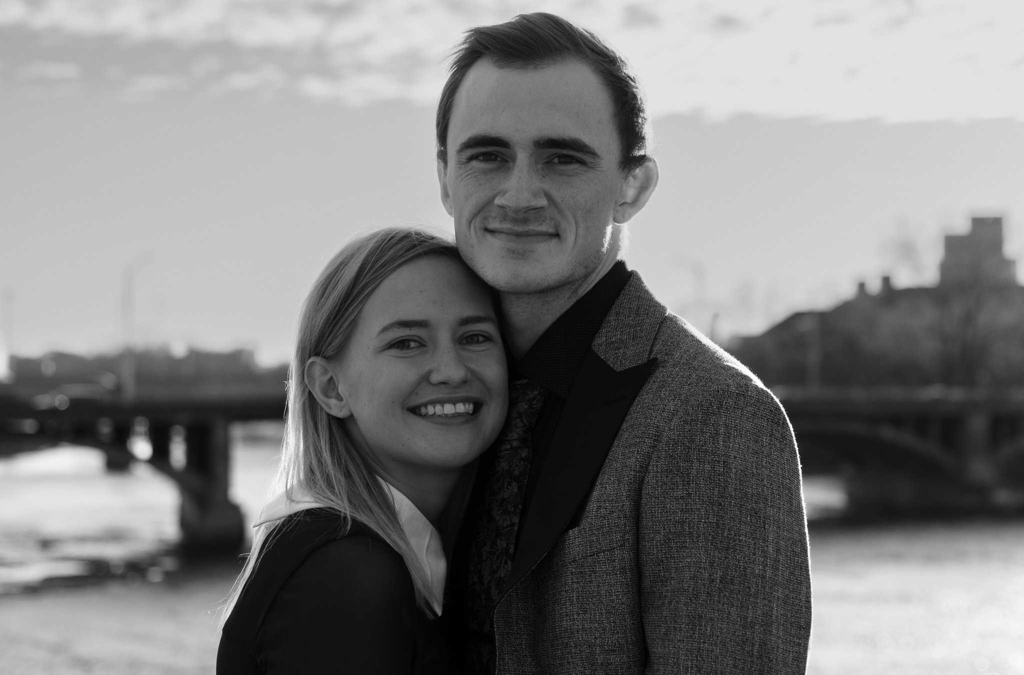 A photograph of a couple in Grand Rapids, MI, taken by Kira Gendjar.